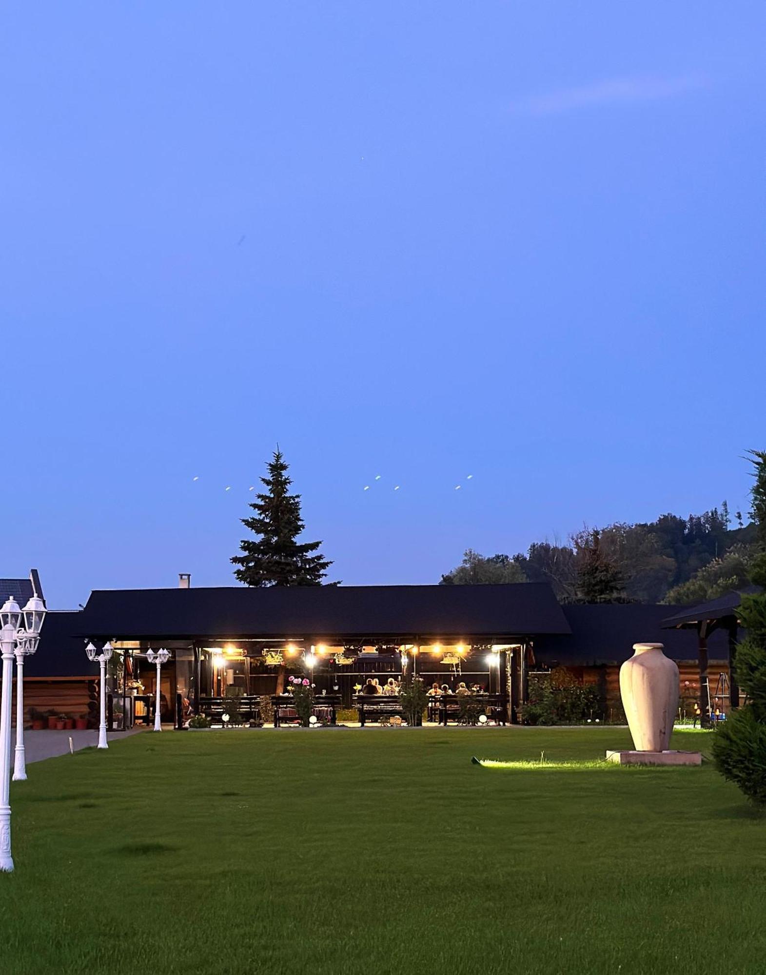 גורה הומורולווי Niro Residence מראה חיצוני תמונה
